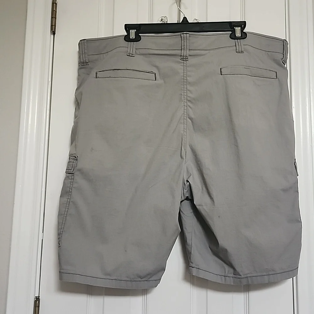 Wrangler Gray Cargo Shorts​​​​​​